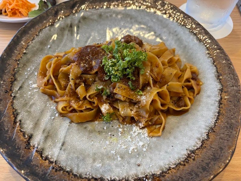 生パスタが美味しいバル酒場giraud（ジロー）の店内・料理の写真 3枚目