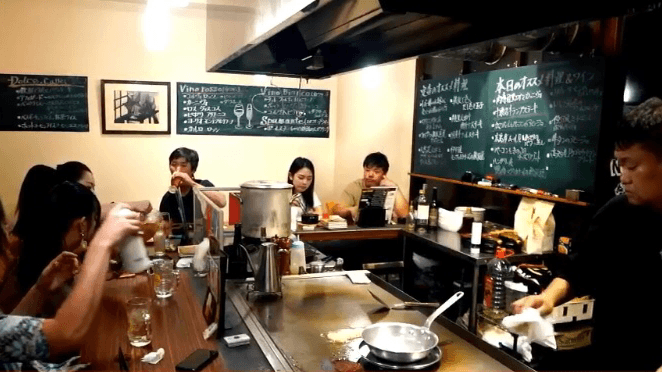 鉄板∞BAR ottoの店内・料理の写真 3枚目
