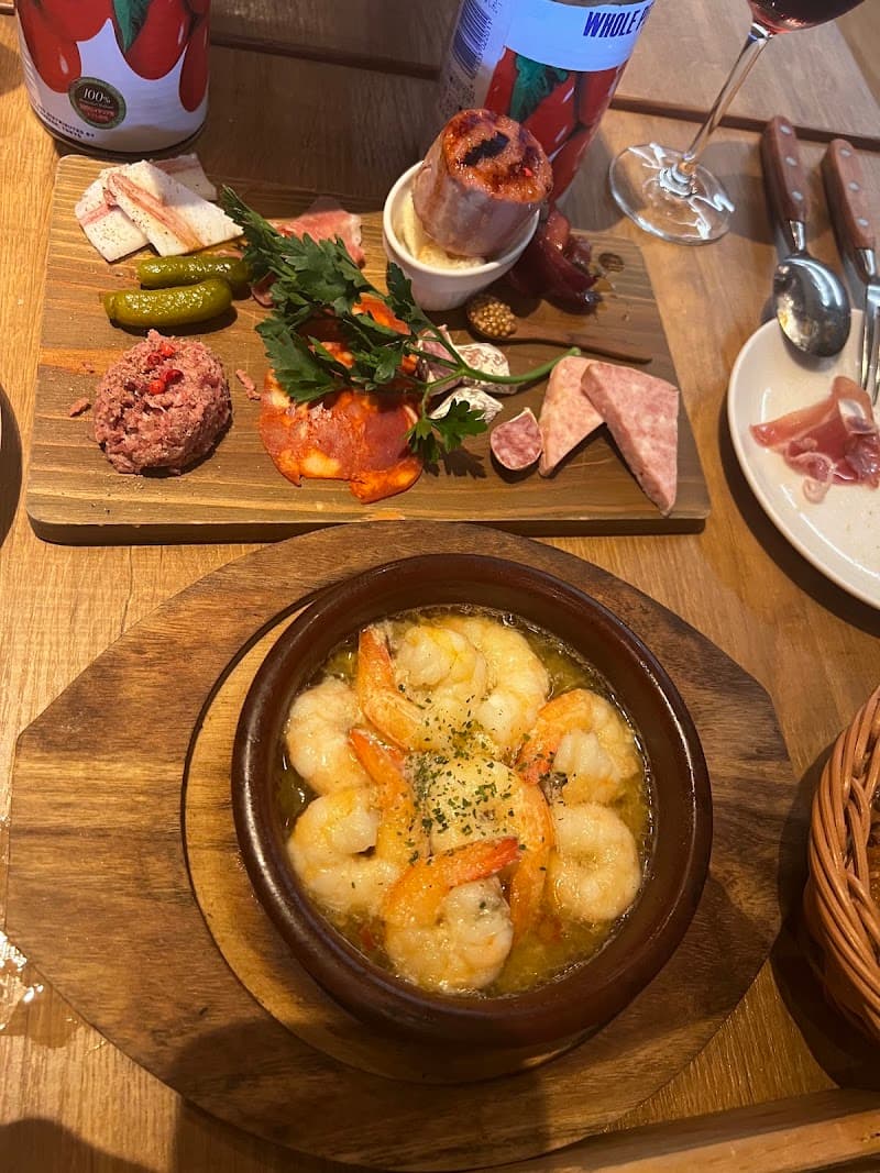 ワインの酒場。ディプント ekismさいたま新都心店の店内・料理の写真 3枚目