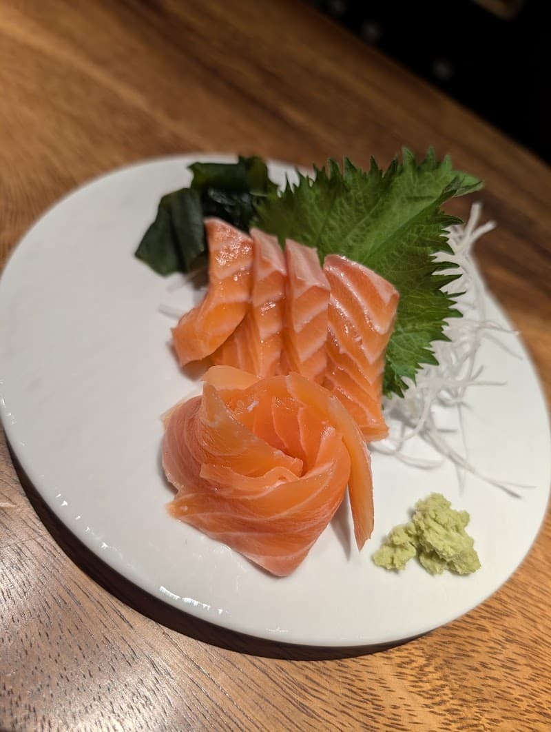 DINING BAR ＭＩＮＯＲＩの店内・料理の写真 3枚目