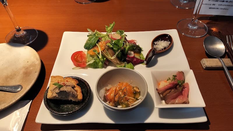 ビストロ・エピの店内・料理の写真 3枚目