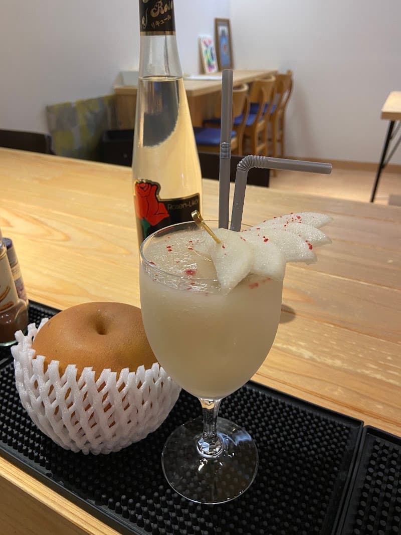 BAR alKemi (バー アルケミ)の店内・料理の写真 3枚目