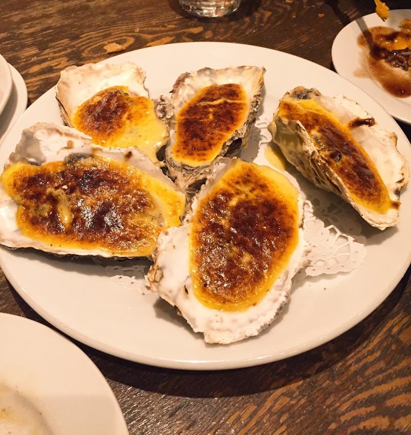 ビストロ スリージェ/クレープリー スリージェの店内・料理の写真 2枚目