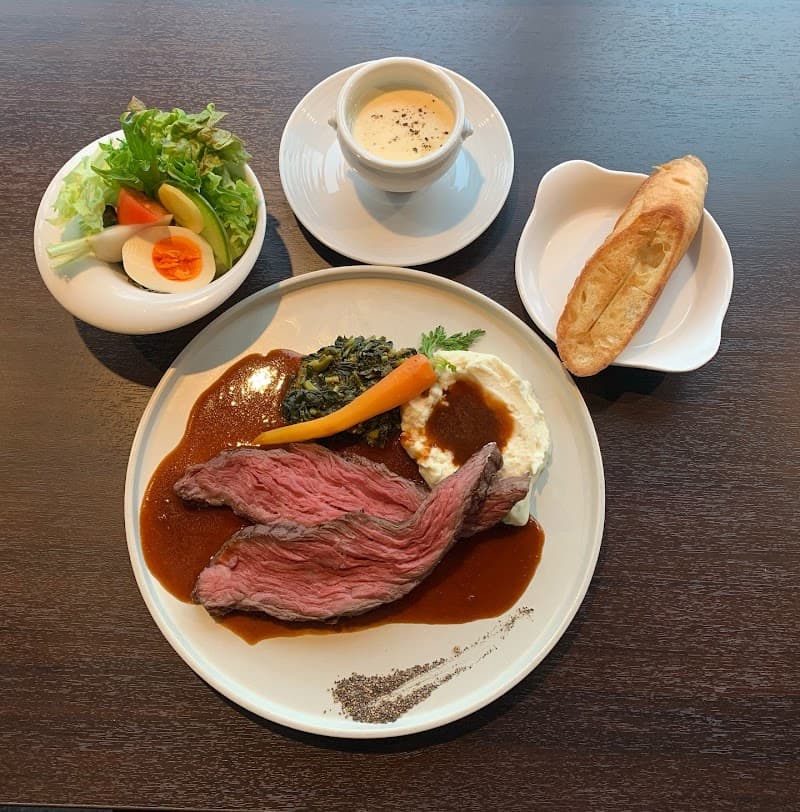 Bistro plaisir(ビストロプレジール:要予約)の店内・料理の写真 2枚目