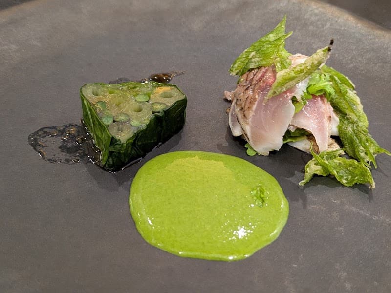 s. r-trois / エス エール トロワの店内・料理の写真 3枚目
