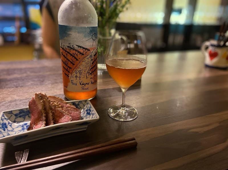 自然派ワインと小皿料理 Amilasの店内・料理の写真 2枚目