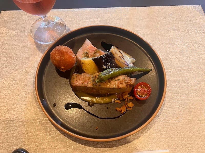 古民家 秀バル ポムの店内・料理の写真 3枚目