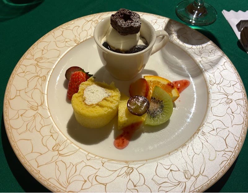 フレンチシェフたにかわの店内・料理の写真 3枚目