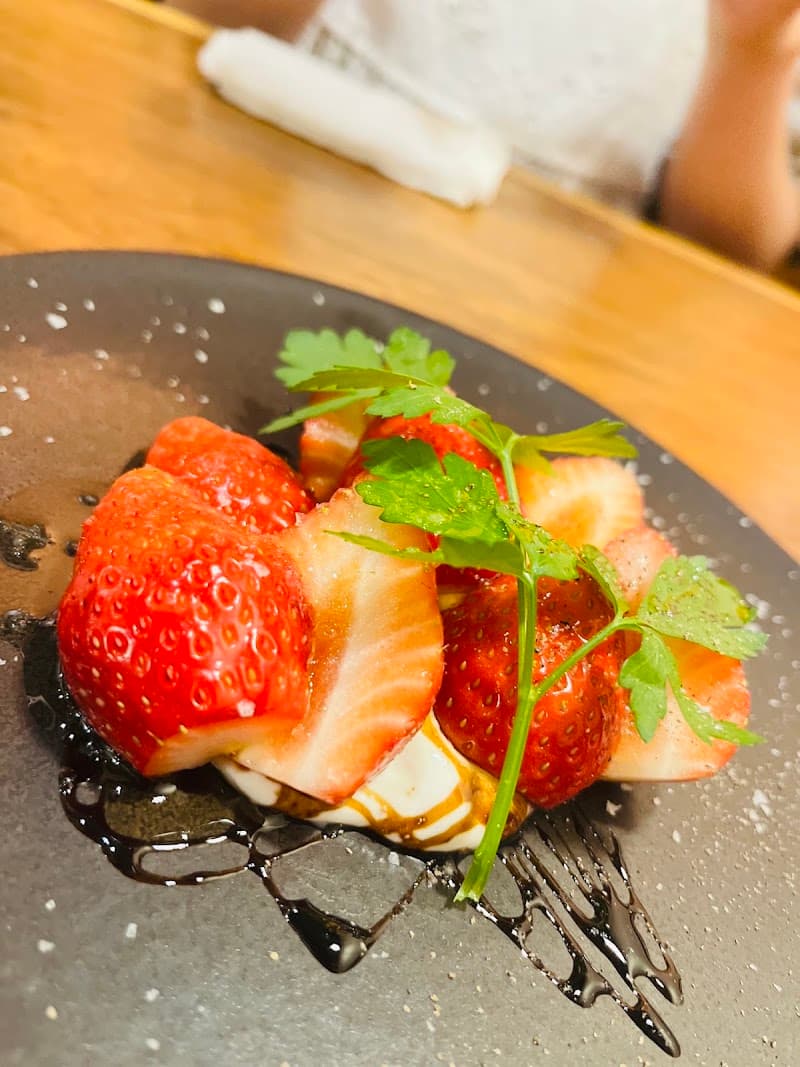 Bar & Cuisine grandirの店内・料理の写真 2枚目