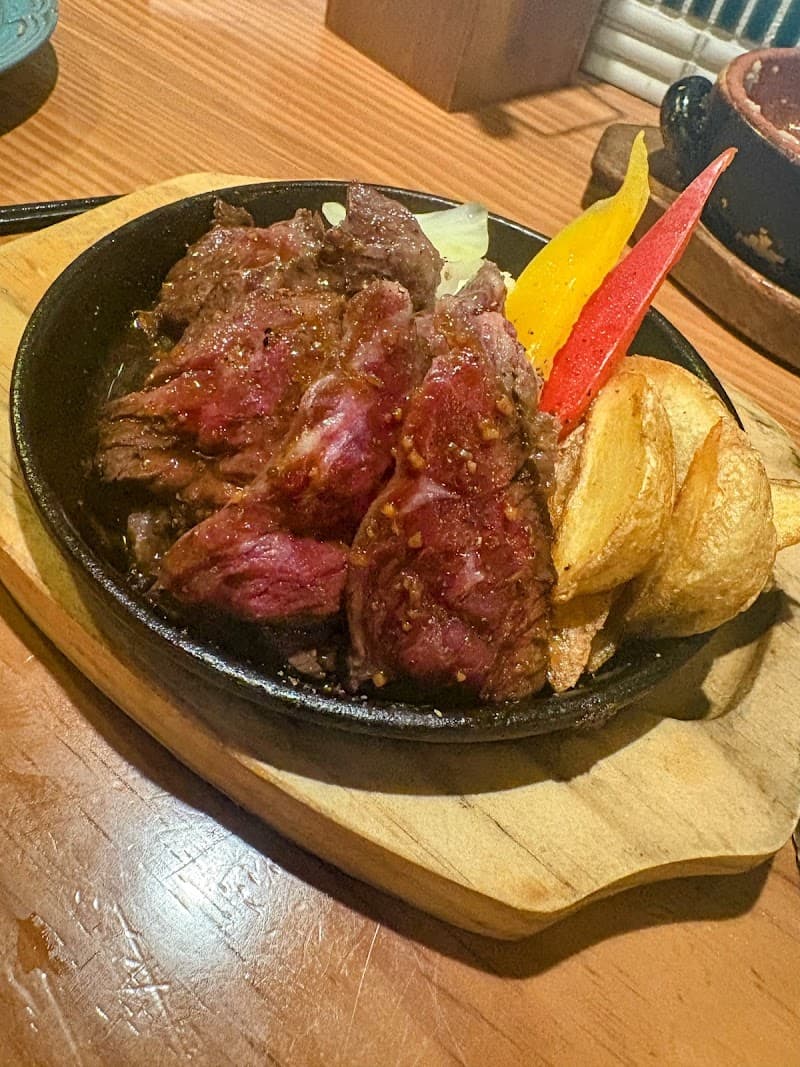 鉄板バル Gappo 桜木町店の店内・料理の写真 3枚目