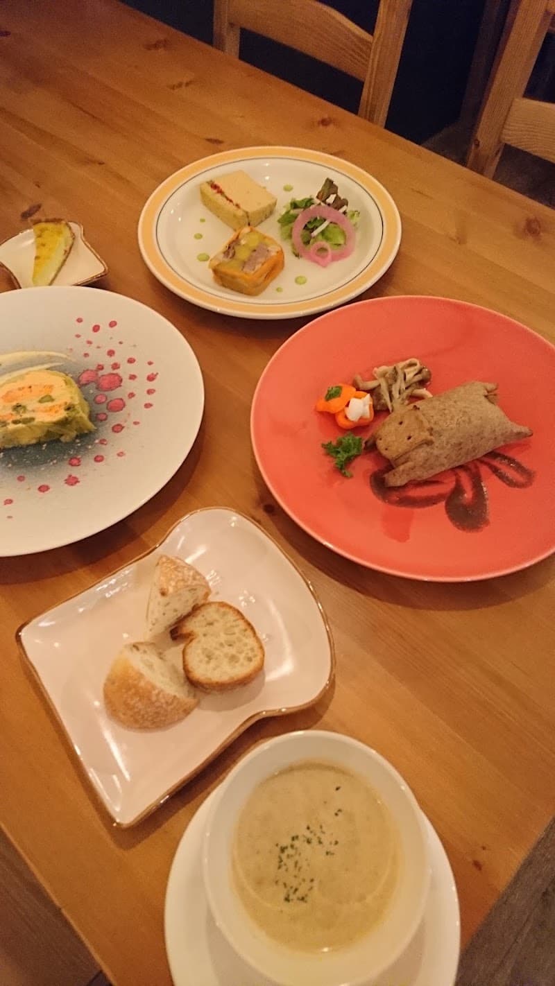 プテートルの店内・料理の写真 2枚目