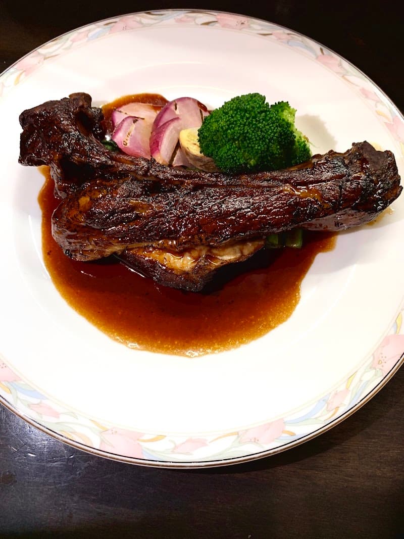 ビストロ ピラミッドの店内・料理の写真 2枚目