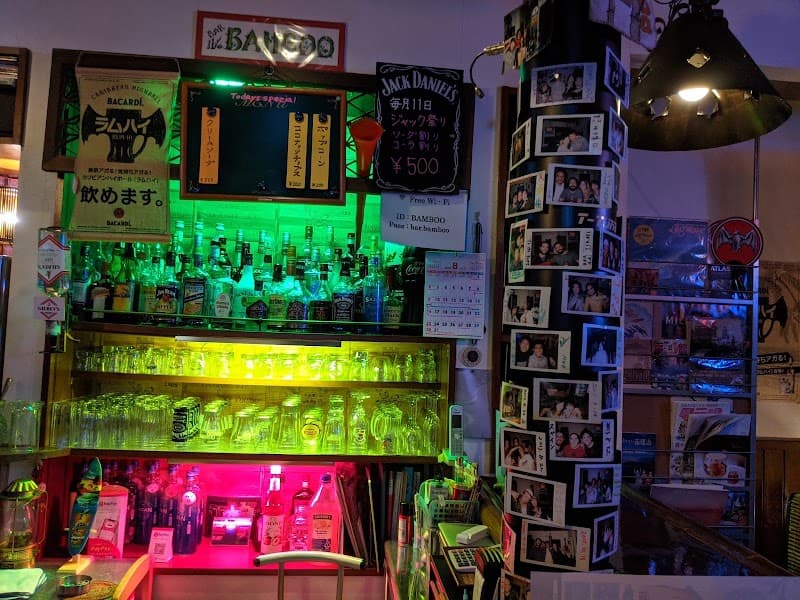BAR BAMBOOの店内・料理の写真 2枚目