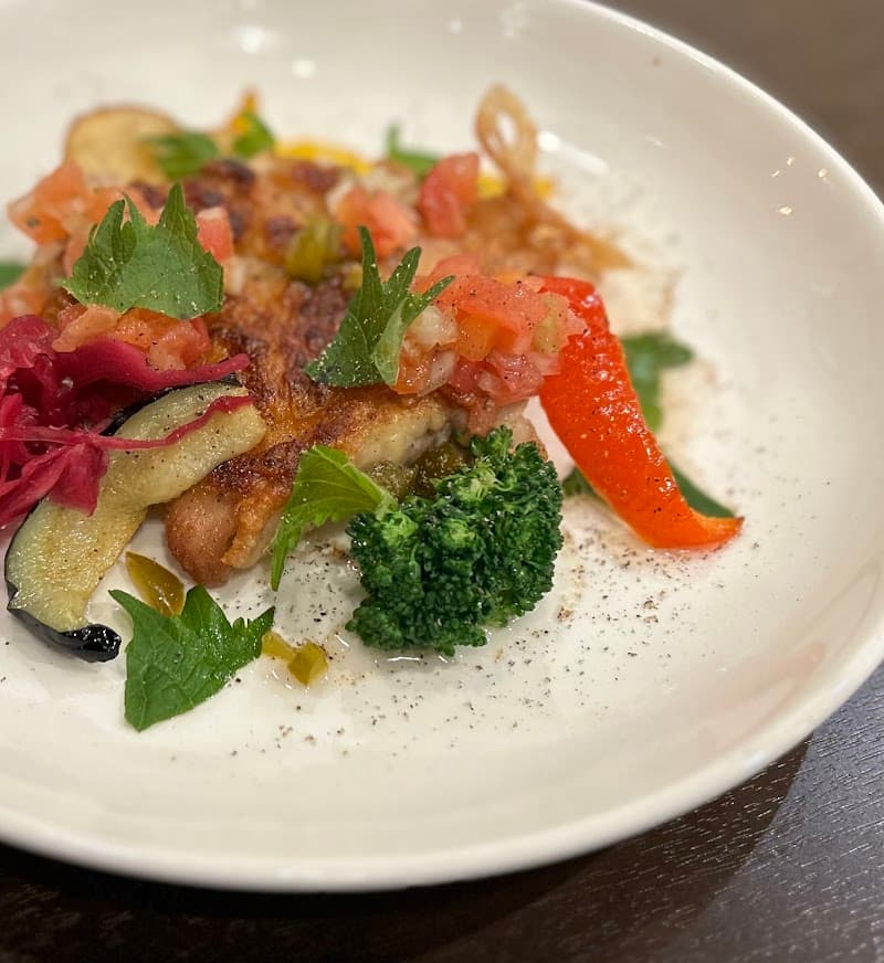 創作ビストロ ラポール 平和島の店内・料理の写真 2枚目