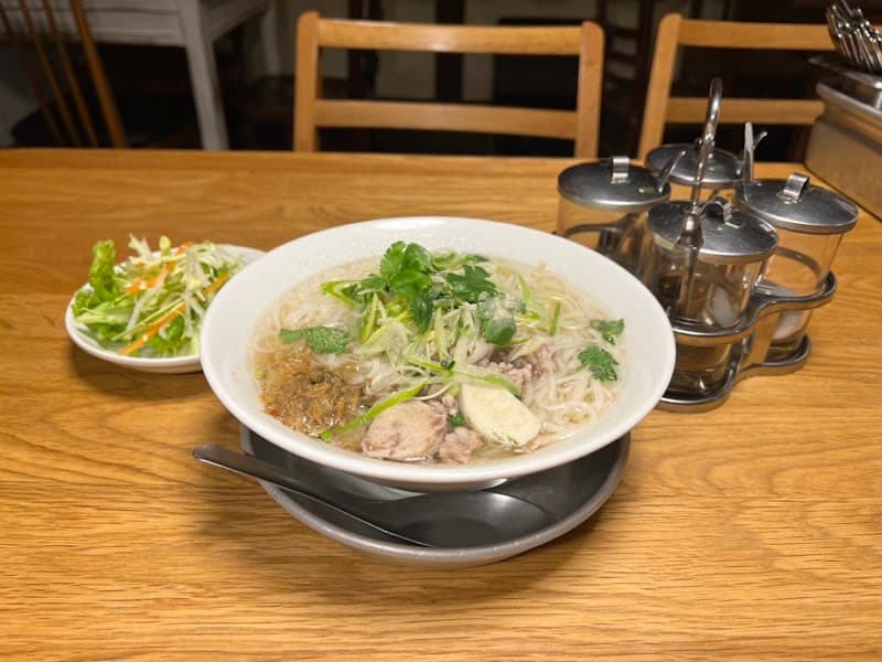 ＢＩＳＴＲＯＴＨＡＩ （ビストロタイ）の店内・料理の写真 2枚目