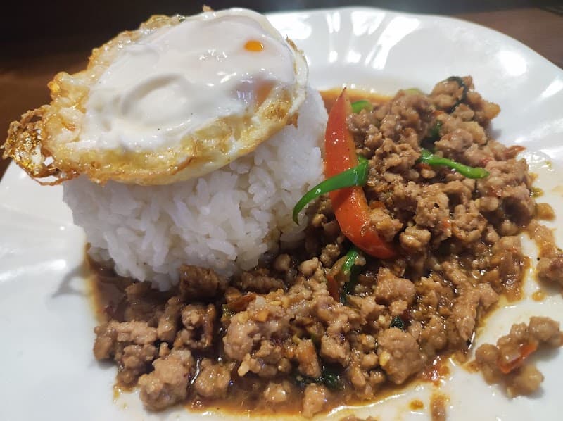 ＢＩＳＴＲＯＴＨＡＩ （ビストロタイ）の店内・料理の写真 3枚目