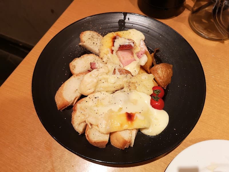 ミスターブリリアントの店内・料理の写真 2枚目