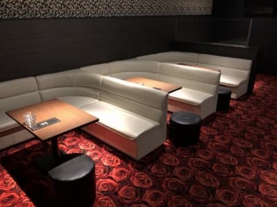 ＣＬＵＢ Ｒｅｖｅ(レーヴ)の店内・料理の写真 2枚目