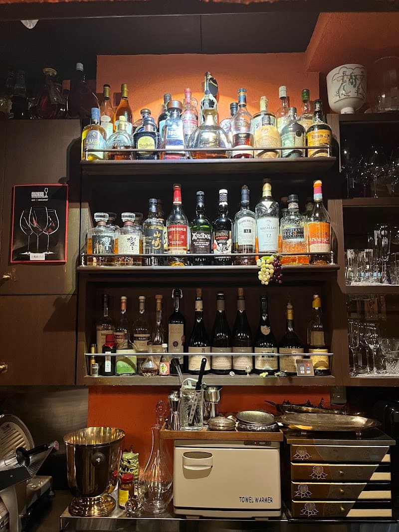 アドニスの店内・料理の写真 3枚目