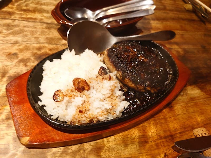 スペイン料理とワインのお店 co.ワインの店内・料理の写真 3枚目