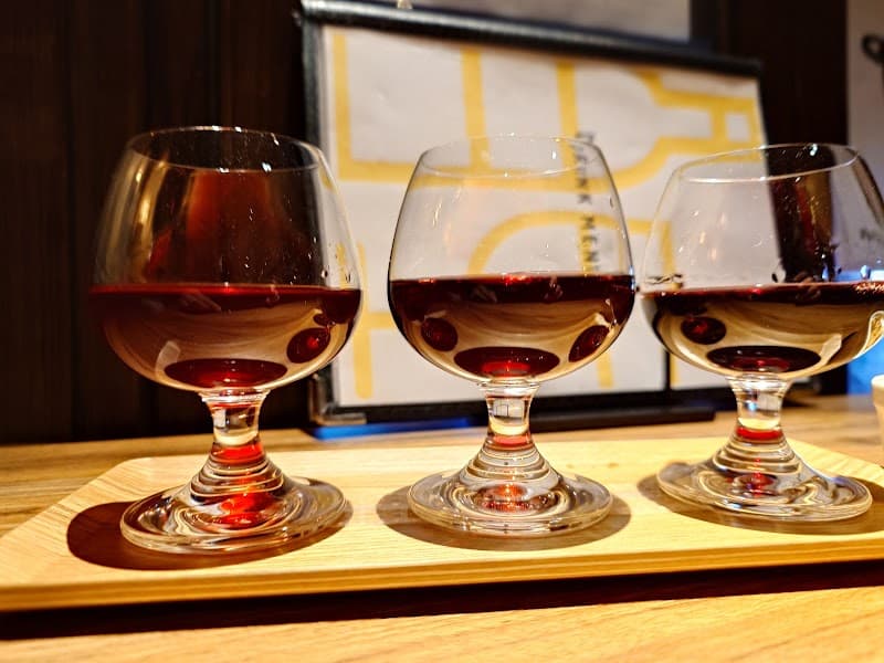 甲府ワイン酒場 俺のバルの店内・料理の写真 2枚目
