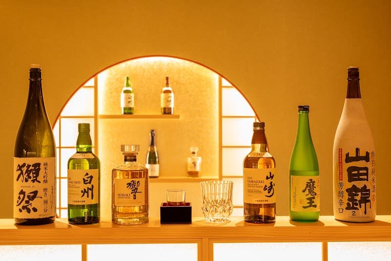 Sake&Kimono Bar SAKURA Experience