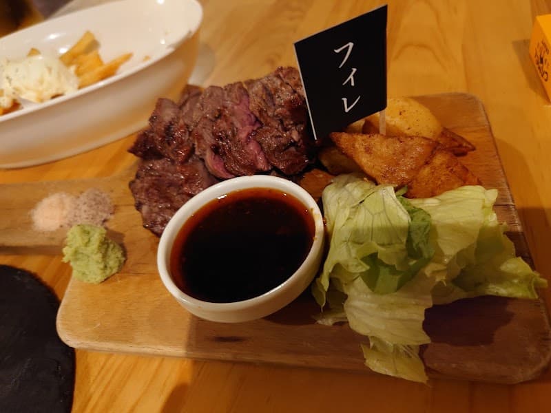 炭火Grill&葡萄酒Dining Luna dueの店内・料理の写真 3枚目