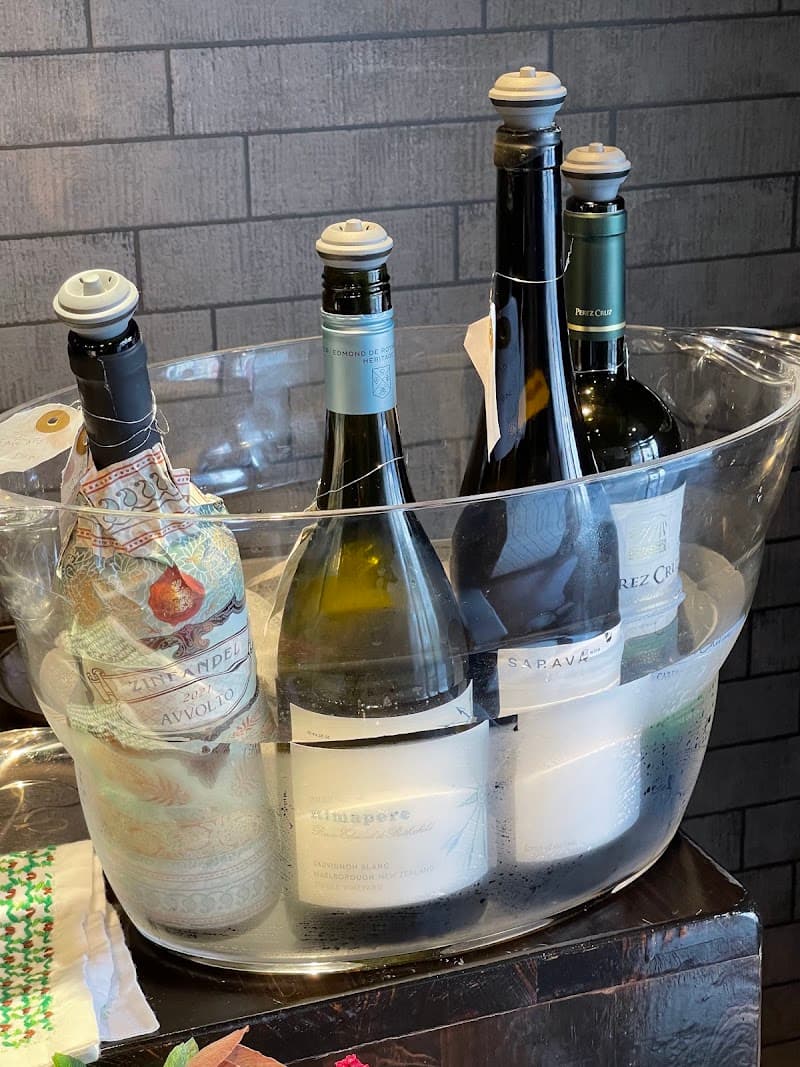 バル ヨコロの店内・料理の写真 3枚目