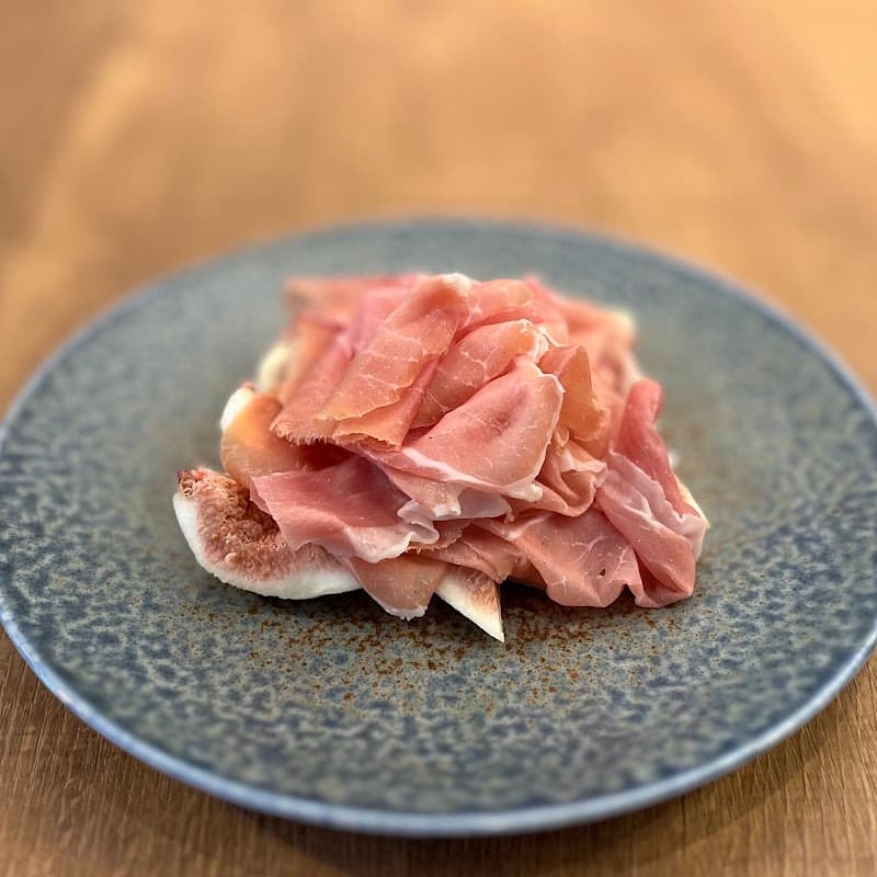 ステーキとナチュラルワイン Kicoの店内・料理の写真 2枚目