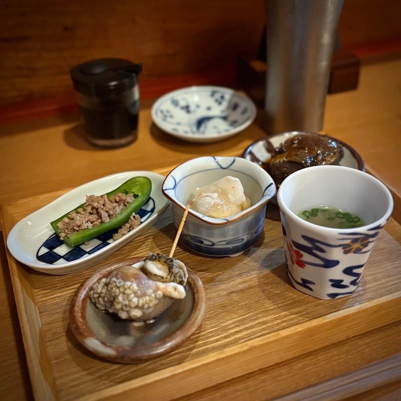 ビストロ割烹 侯の店内・料理の写真 3枚目