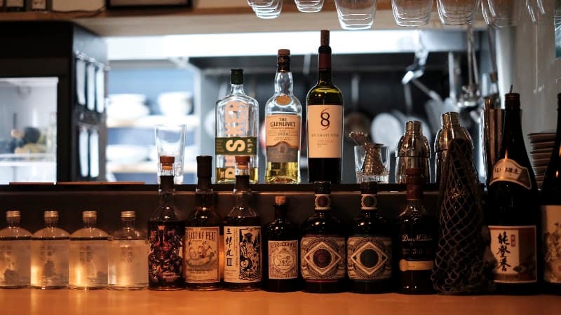 オムライスとエスプレッソ アンカー寺井【ソースたっぷりオムライスのお店】の店内・料理の写真 1枚目