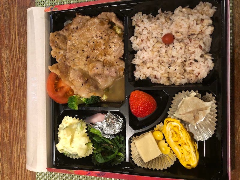 ワインハウス・レニエの店内・料理の写真 2枚目