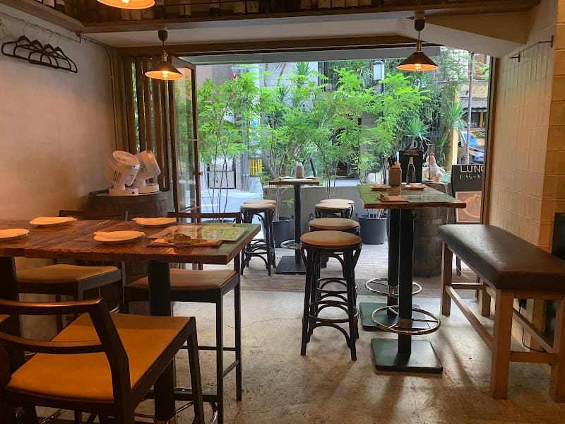 かしわビストロバンバン 今泉店