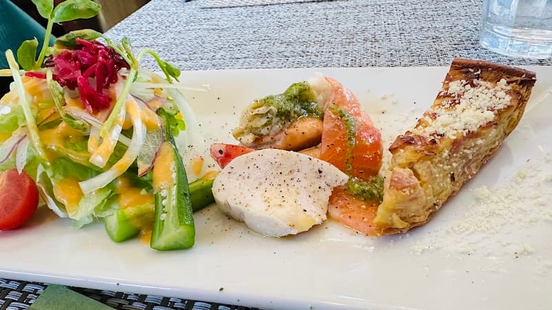 ビストロ・シェ・イシダの店内・料理の写真 2枚目