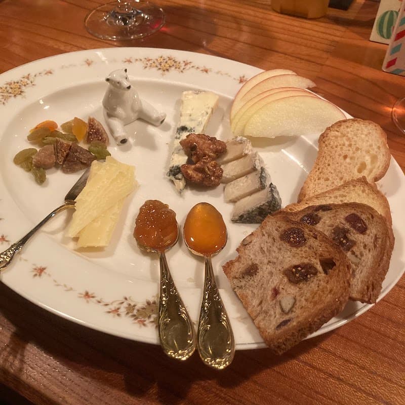 Cheese Bar Shirokumaの店内・料理の写真 3枚目