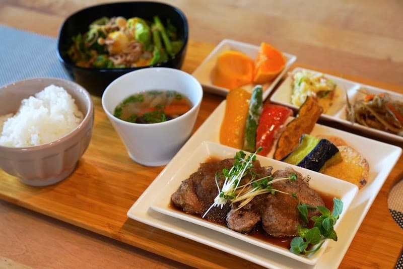 隠れ家diningぐっちぃ～の店内・料理の写真 3枚目