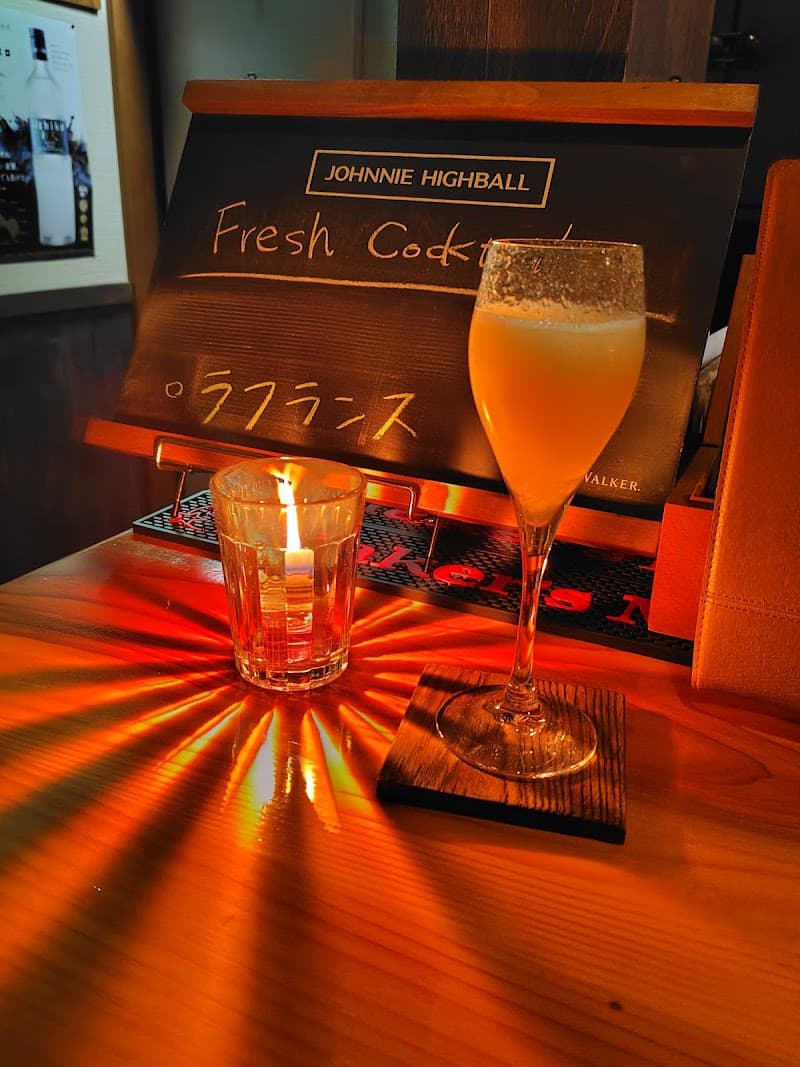 ShotBar Lesoir Plaisirの店内・料理の写真 2枚目