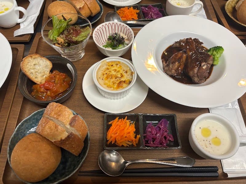 ビストロ屋 タカの店内・料理の写真 3枚目