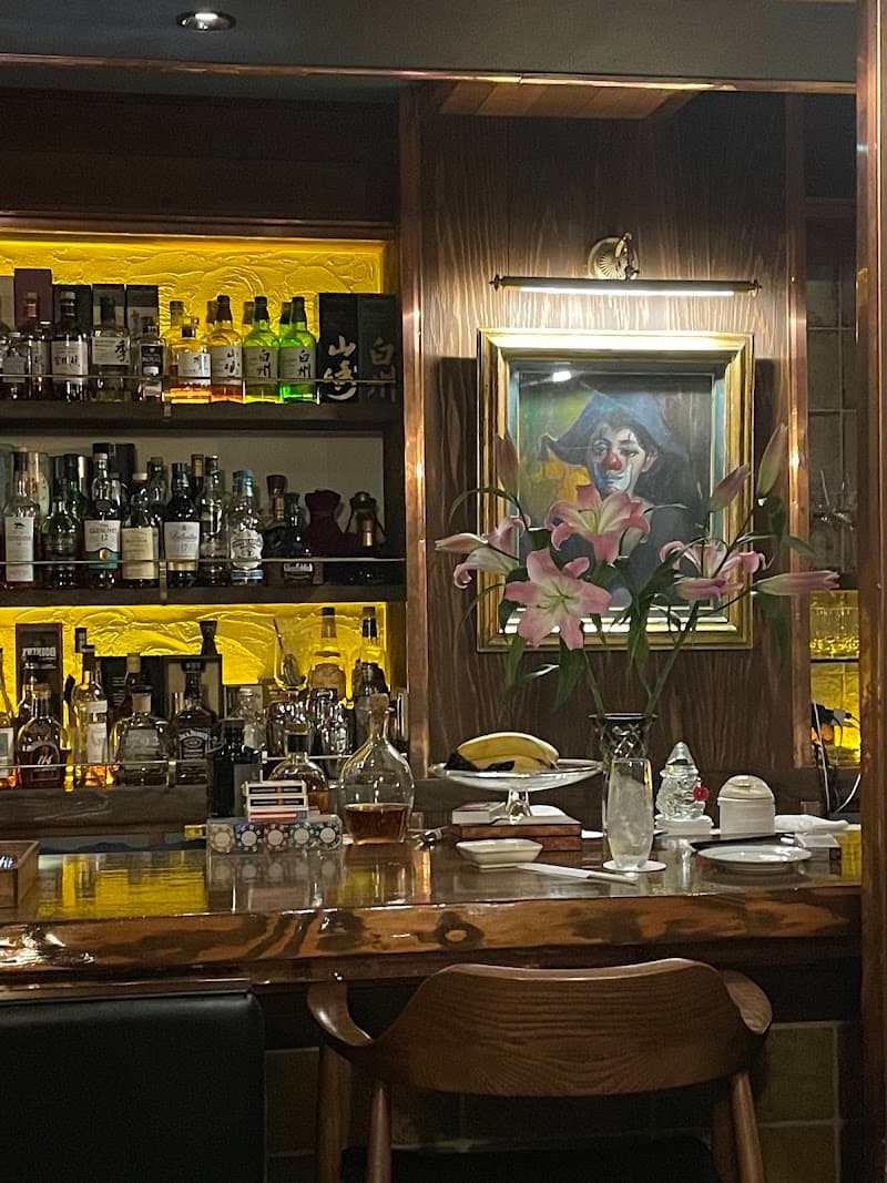 BAR&GALLERY 額縁ピエロ