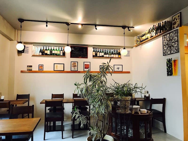 BISTROT LIERRE BLANC Ⅱの店内・料理の写真 1枚目