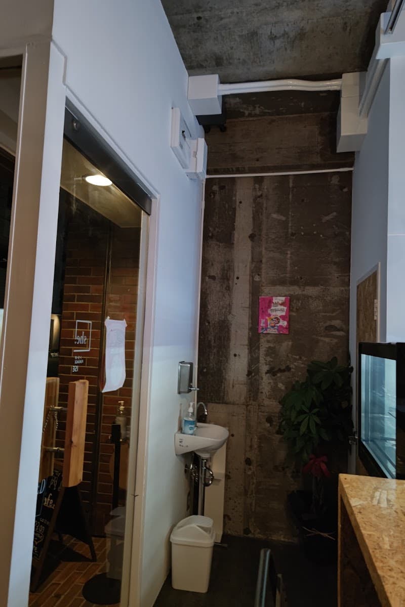 she.Bar&Cafeの店内・料理の写真 2枚目