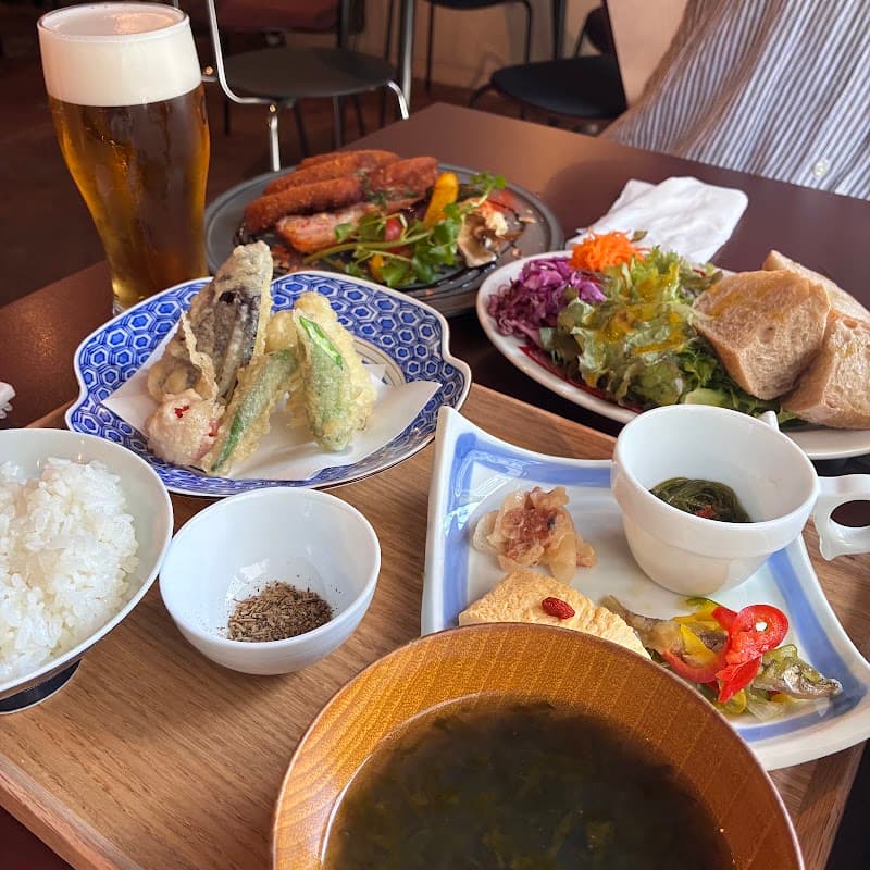 オッドの店内・料理の写真 3枚目