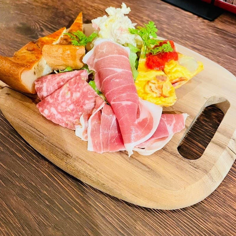 欧州料理&バル Cielの店内・料理の写真 2枚目