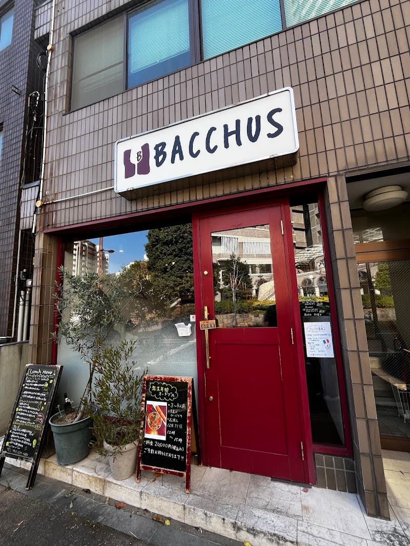 BACCHUS (バッカス)
