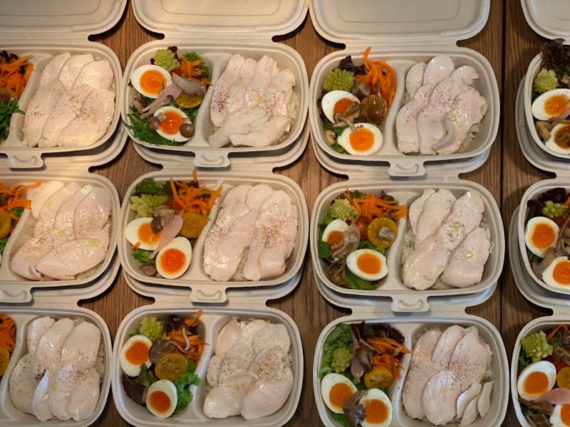 ナチュラルワイン ネオビストロ Aigrette/エグレット 姫路の店内・料理の写真 2枚目