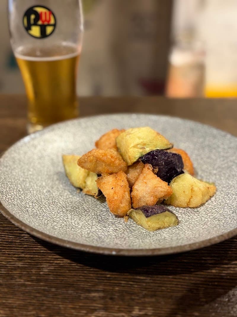 トリワイン PIKOSHHHU ピコシュー 京橋店の店内・料理の写真 3枚目