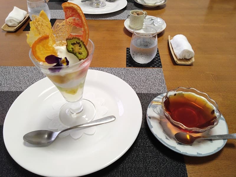 ビストロ サヤマの店内・料理の写真 1枚目