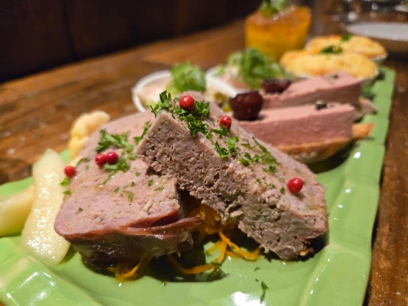 オー・ペシェ・グルマンの店内・料理の写真 3枚目