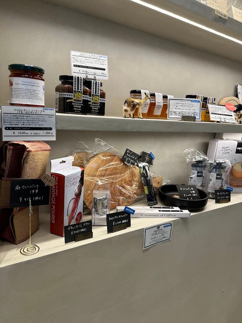 チーズ専門店 ラ・マリニエール柏の葉店の店内・料理の写真 3枚目