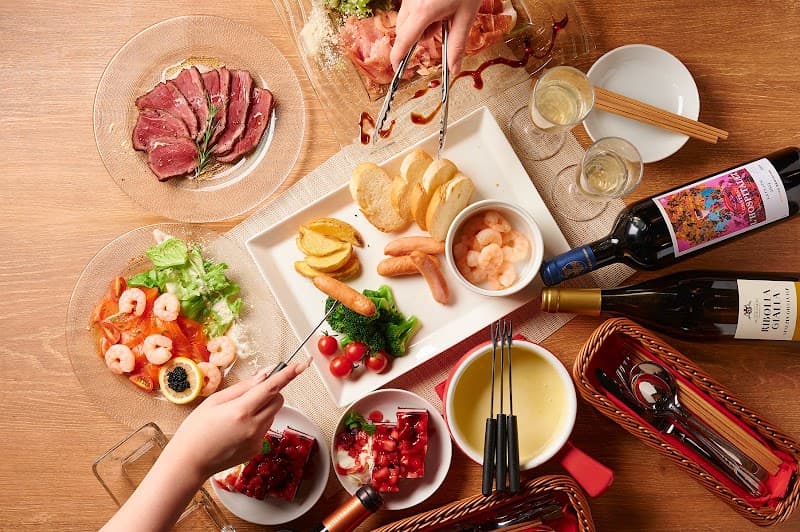 beer &wine 845郡山2ndの店内・料理の写真 2枚目